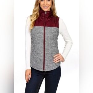 THE NORTHFACE Womens Pseudio Vest In Heather Gray & Burgundy